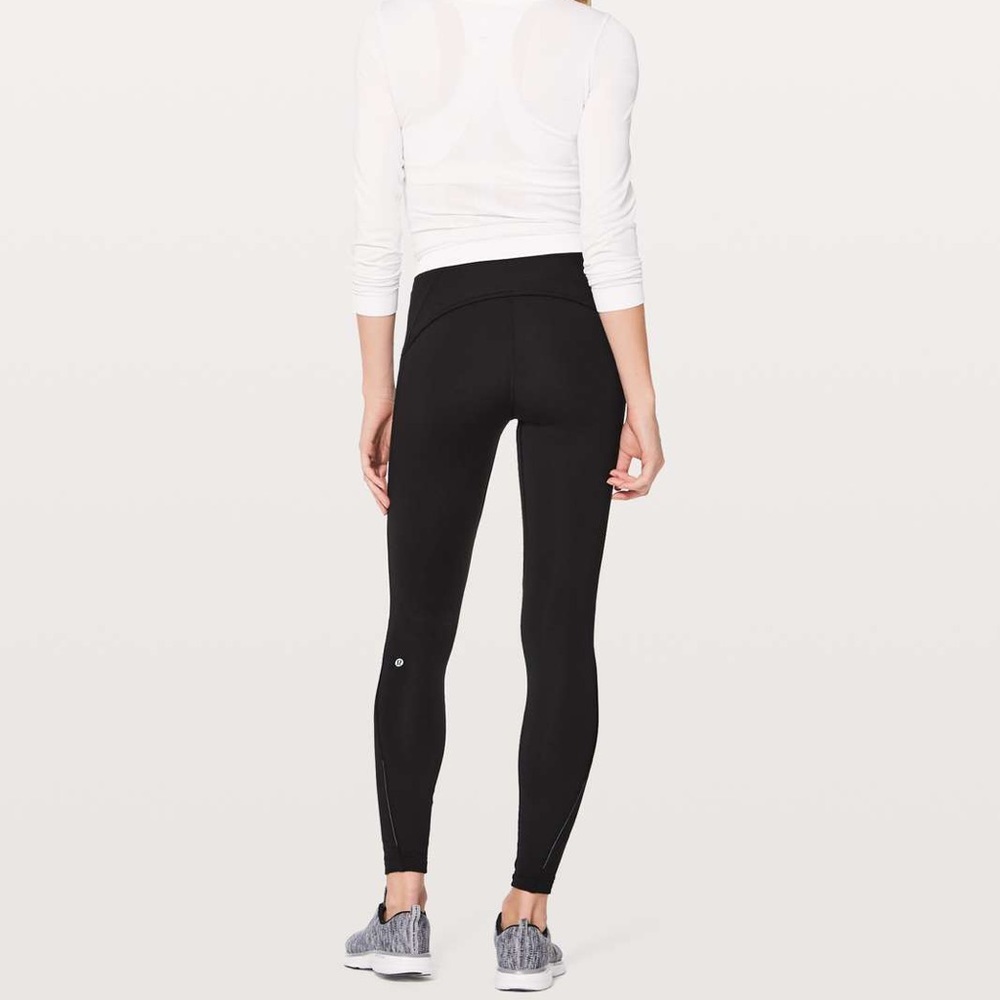 Lululemon Fast As Fleece Tight 28"
Black